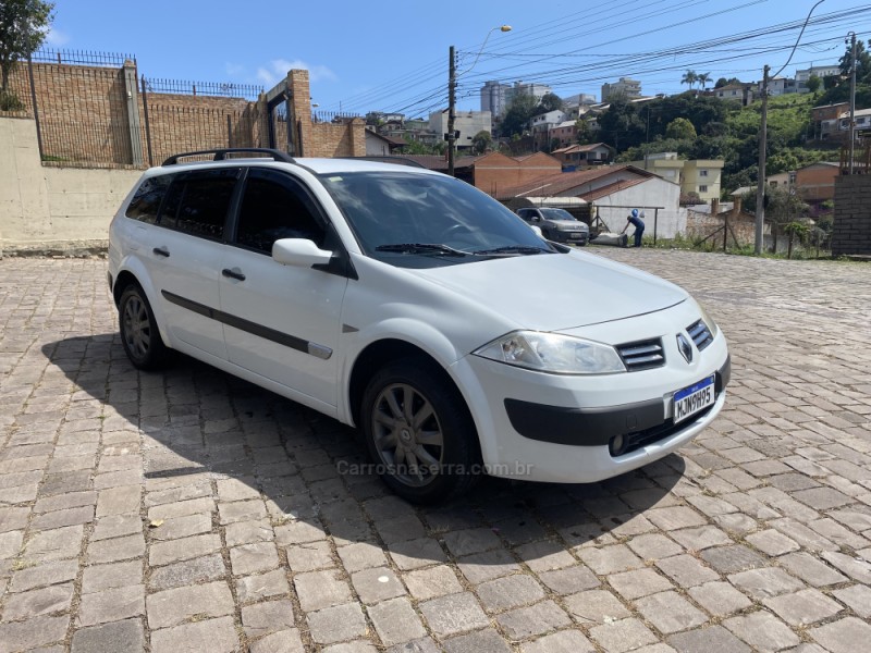 MÉGANE 1.6 EXPRESSION GRAND TOUR 16V FLEX 4P MANUAL - 2013 - CAXIAS DO SUL