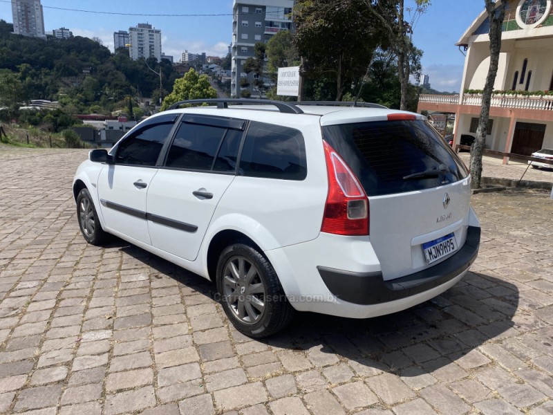 MÉGANE 1.6 EXPRESSION GRAND TOUR 16V FLEX 4P MANUAL - 2013 - CAXIAS DO SUL