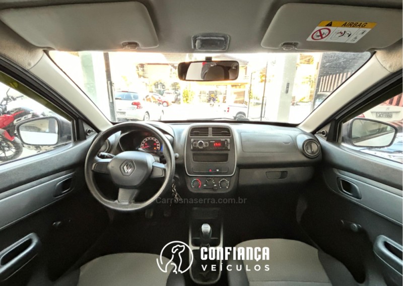 KWID 1.0 12V SCE FLEX LIFE MANUAL - 2020 - BENTO GONçALVES