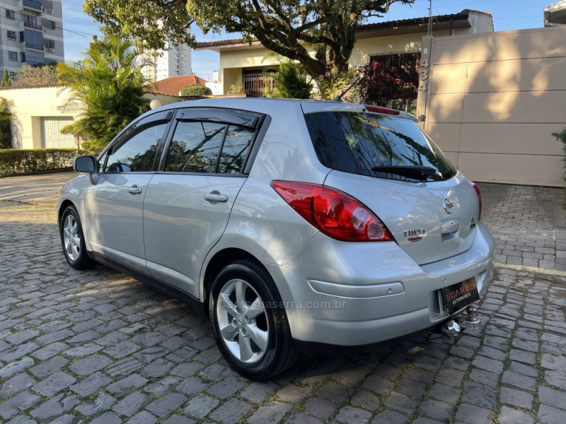 TIIDA 1.8 SL 16V FLEX 4P AUTOMÁTICO - 2010 - NOVO HAMBURGO