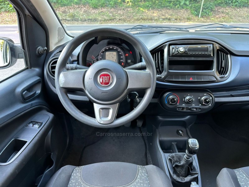 UNO 1.0 EVO ATTRACTIVE 8V FLEX 4P MANUAL - 2021 - DOIS IRMãOS