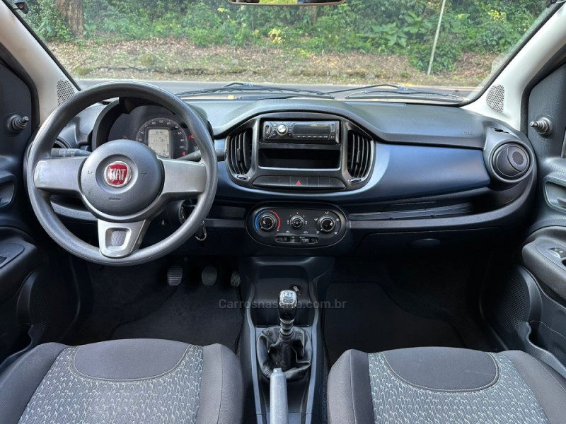 UNO 1.0 EVO ATTRACTIVE 8V FLEX 4P MANUAL - 2021 - DOIS IRMãOS