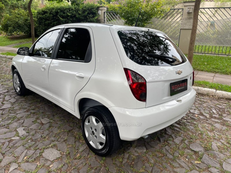 CELTA 1.0 MPFI LT 8V FLEX 4P MANUAL - 2015 - NOVO HAMBURGO