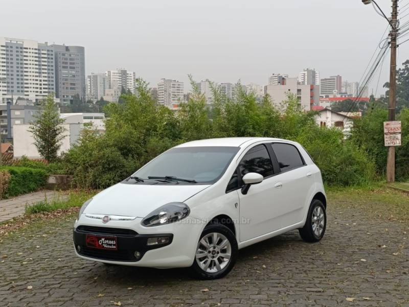 PUNTO 1.4 ATTRACTIVE 8V FLEX 4P MANUAL - 2016 - CAXIAS DO SUL