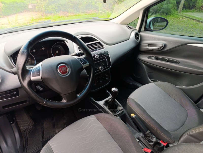 PUNTO 1.4 ATTRACTIVE 8V FLEX 4P MANUAL - 2016 - CAXIAS DO SUL