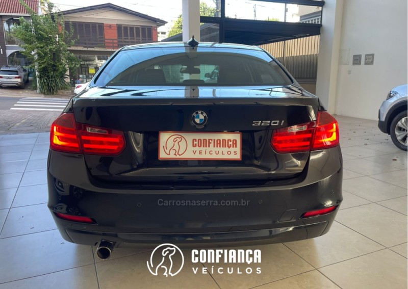 320I 2.0 16V TURBO GASOLINA 4P AUTOMÁTICO - 2014 - BENTO GONçALVES