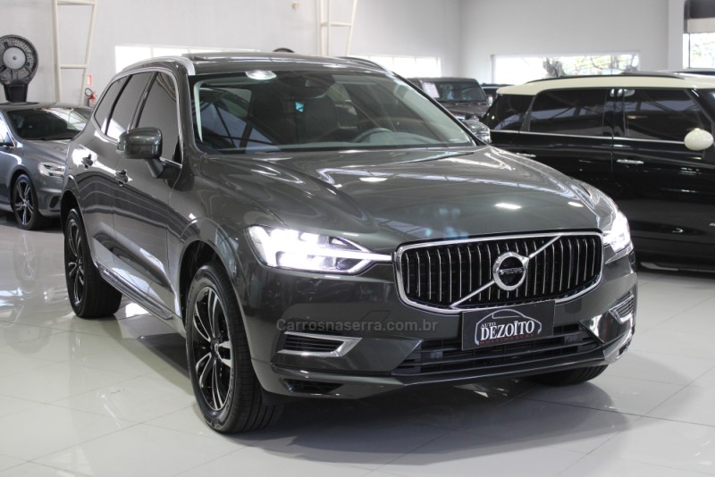 XC60 2.0 T8 MOMENTUM HYBRID GASOLINA 4P AUTOMÁTICO - 2021 - CAXIAS DO SUL