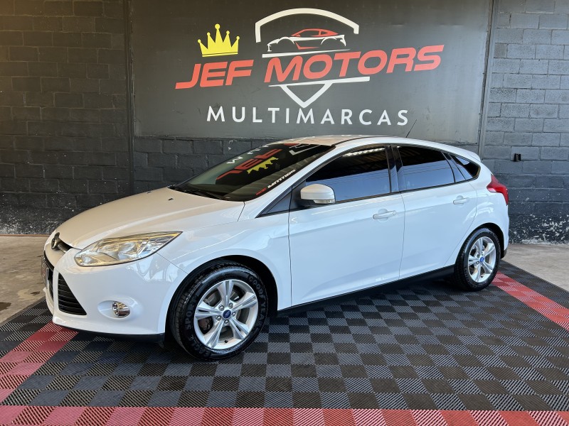 FOCUS 1.6 SE 16V FLEX 4P MANUAL - 2015 - CAXIAS DO SUL