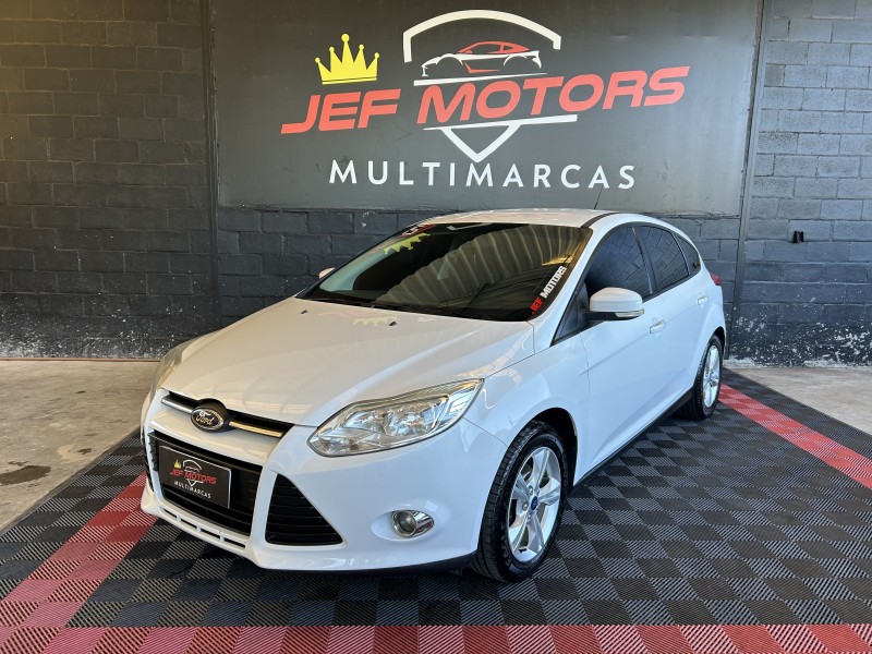 FOCUS 1.6 SE 16V FLEX 4P MANUAL - 2015 - CAXIAS DO SUL