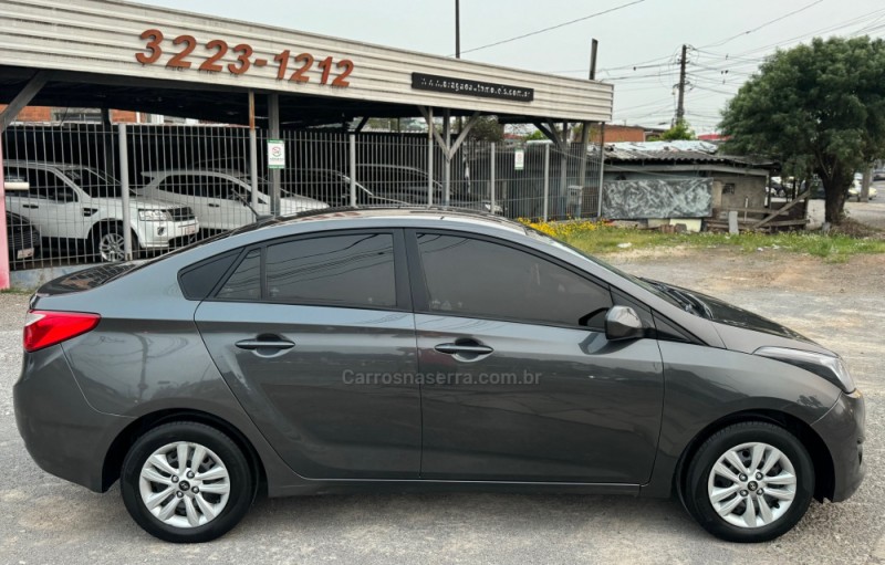 HB20S 1.6 COMFORT PLUS 16V FLEX 4P MANUAL - 2015 - CAXIAS DO SUL