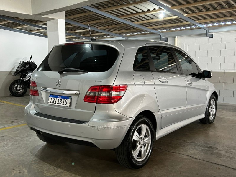 B 180 1.7 8V GASOLINA 4P AUTOMÁTICO - 2010 - CAXIAS DO SUL