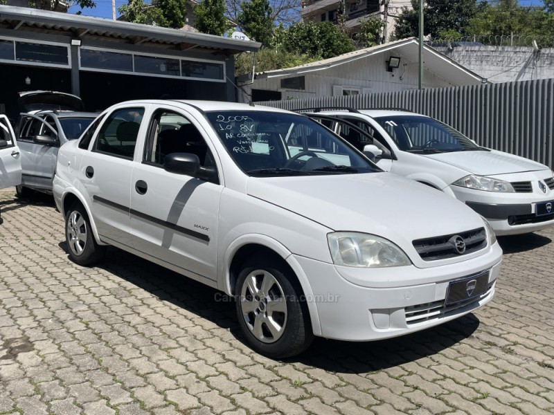 CORSA 1.0 MPFI MAXX 8V FLEX 4P MANUAL - 2005 - CAXIAS DO SUL