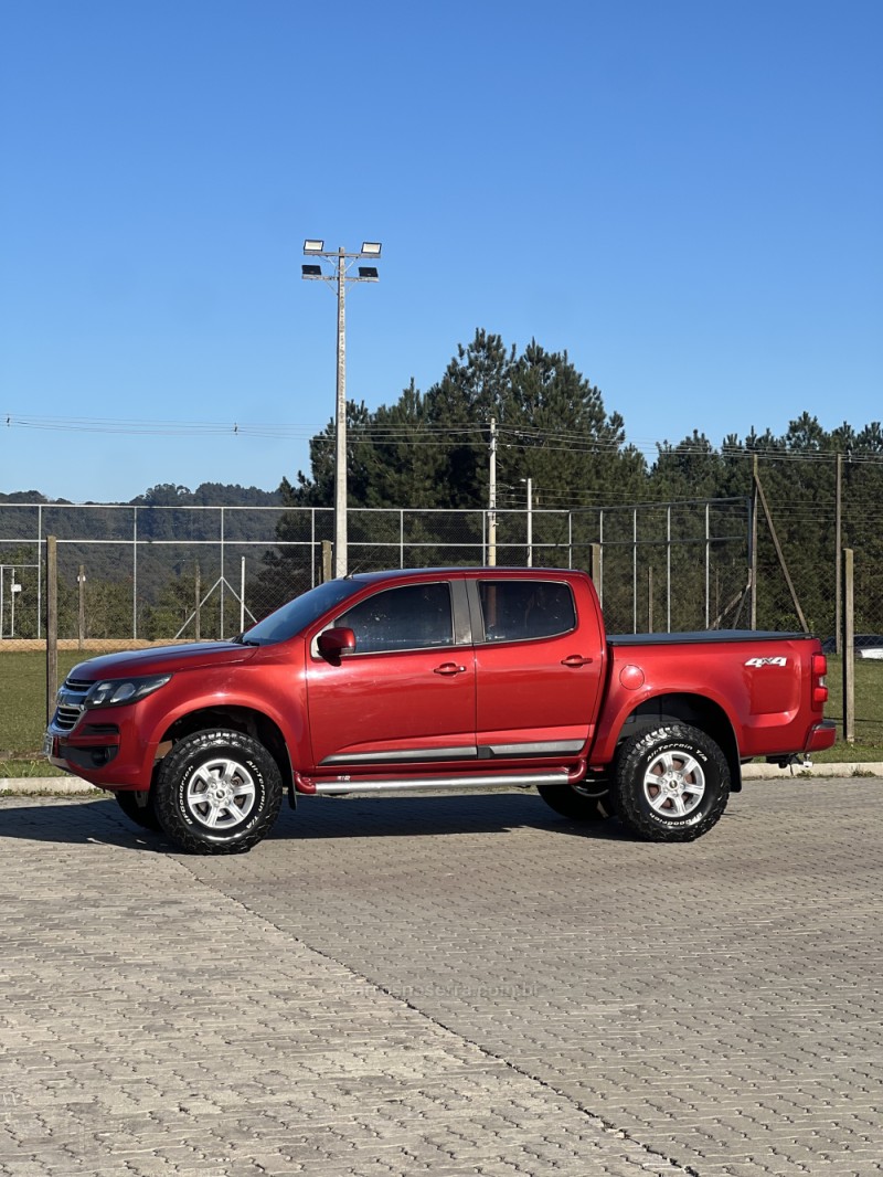 S10 2.8 LT 4X4 CD 16V TURBO DIESEL 4P AUTOMÁTICO - 2017 - ANTôNIO PRADO