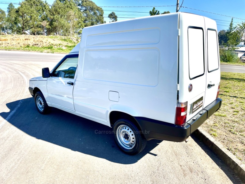 FIORINO 1.3 MPI FURGÃO 8V FLEX 2P MANUAL - 2010 - CAXIAS DO SUL