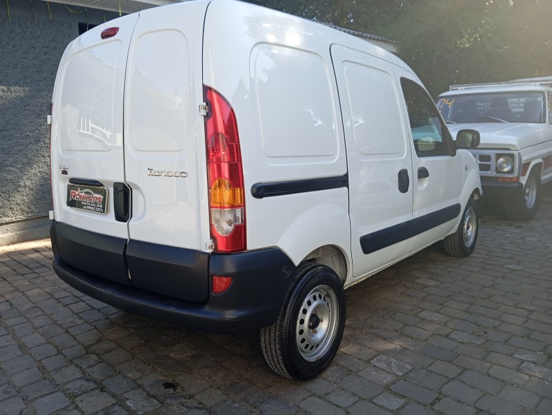 KANGOO 1.6 EXPRESS 16V FLEX 4P MANUAL - 2018 - CAXIAS DO SUL