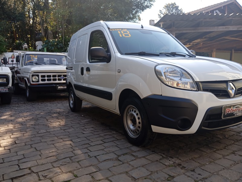 KANGOO 1.6 EXPRESS 16V FLEX 4P MANUAL - 2018 - CAXIAS DO SUL