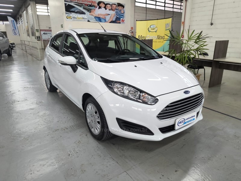 fiesta 1.6 se hatch 16v flex 4p manual 2017 caxias do sul