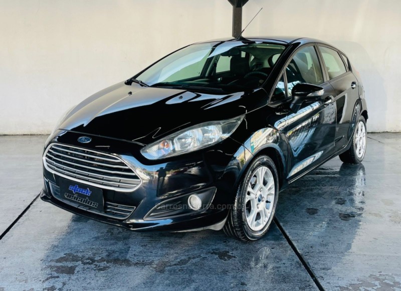 FIESTA 1.6 SE HATCH 16V FLEX 4P AUTOMÁTICO - 2016 - NOVO HAMBURGO