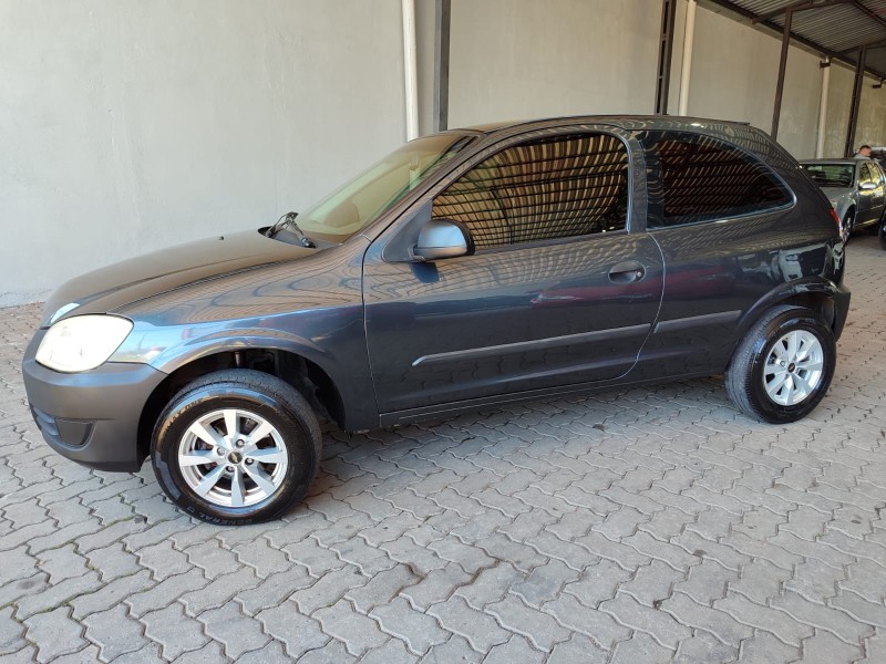 CELTA 1.0 MPFI VHCE LIFE 8V FLEX 2P MANUAL