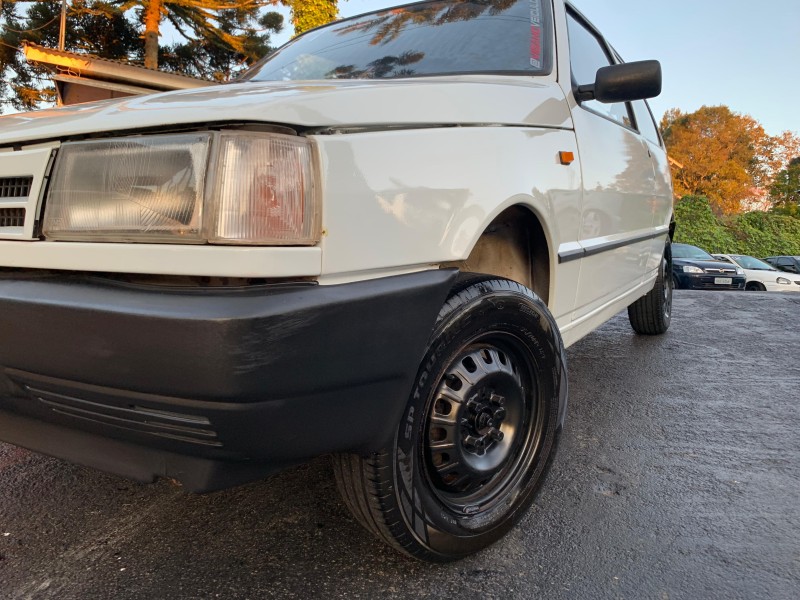 UNO 1.0 MILLE ELETRONIC 8V GASOLINA 2P MANUAL - 1991 - CAXIAS DO SUL