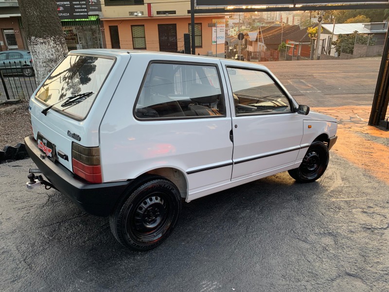 UNO 1.0 MILLE ELETRONIC 8V GASOLINA 2P MANUAL - 1991 - CAXIAS DO SUL