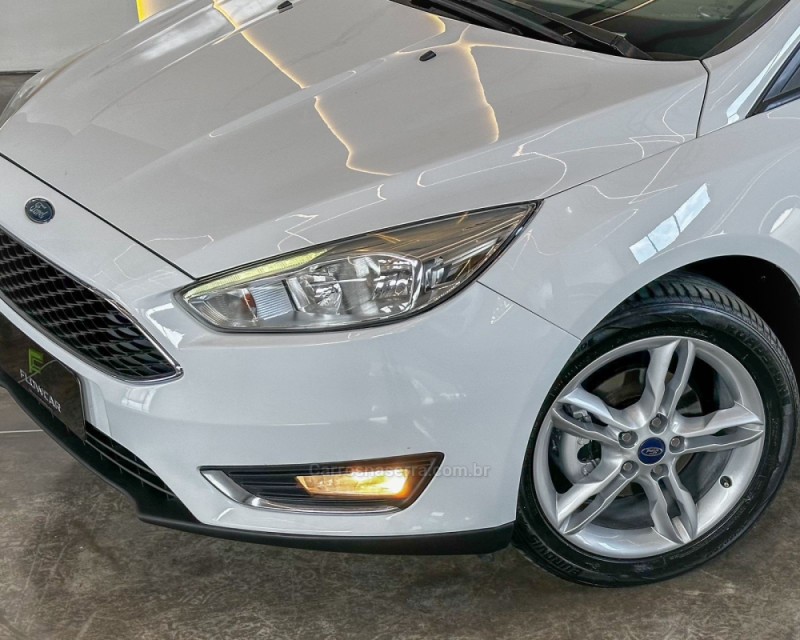 FOCUS 1.6 SE 16V FLEX 4P MANUAL - 2018 - GARIBALDI