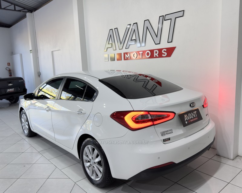 CERATO 1.6 SX3 16V FLEX 4P AUTOMÁTICO - 2014 - NOVO HAMBURGO