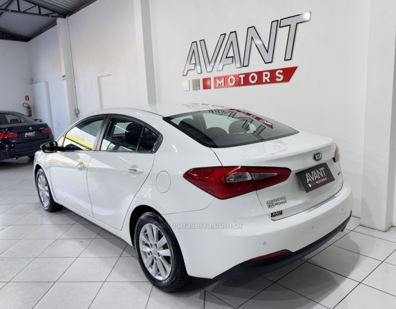 CERATO 1.6 SX3 16V FLEX 4P AUTOMÁTICO - 2014 - NOVO HAMBURGO