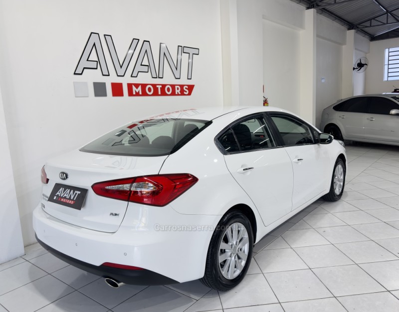 CERATO 1.6 SX3 16V FLEX 4P AUTOMÁTICO - 2014 - NOVO HAMBURGO