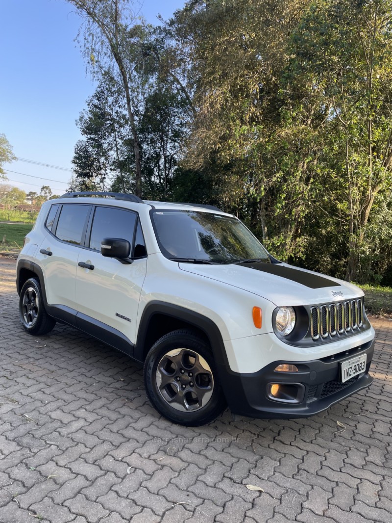 RENEGADE 1.8 16V FLEX SPORT 4P MANUAL - 2016 - ARROIO DO MEIO