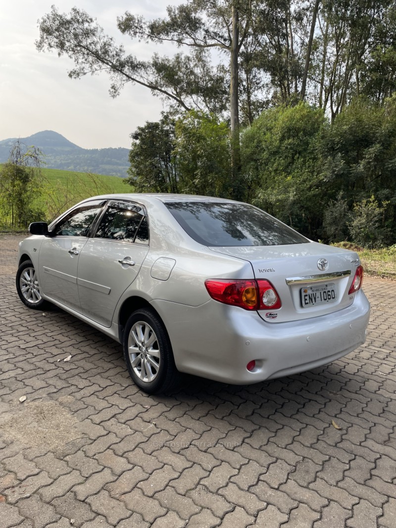 COROLLA 2.0 ALTIS 16V FLEX 4P AUTOMÁTICO - 2011 - ARROIO DO MEIO