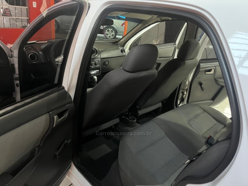 CELTA 1.0 MPFI LT 8V FLEX 4P MANUAL - 2013 - CAXIAS DO SUL