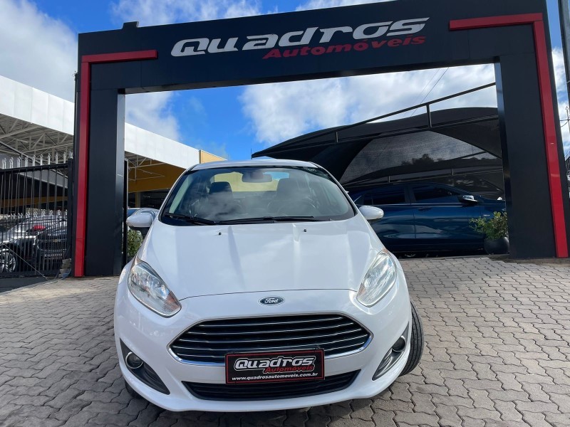 FIESTA 1.6 TITANIUM PLUS SEDAN 16V FLEX 4P AUTOMÁTICO - 2015 - CAXIAS DO SUL