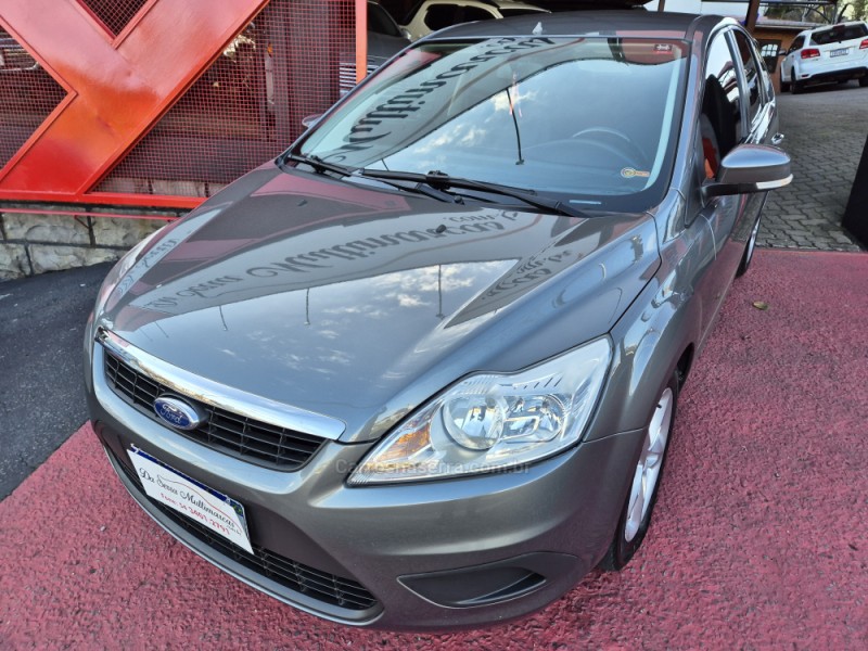 FOCUS 1.6 GLX 8V FLEX 4P MANUAL - 2011 - FARROUPILHA