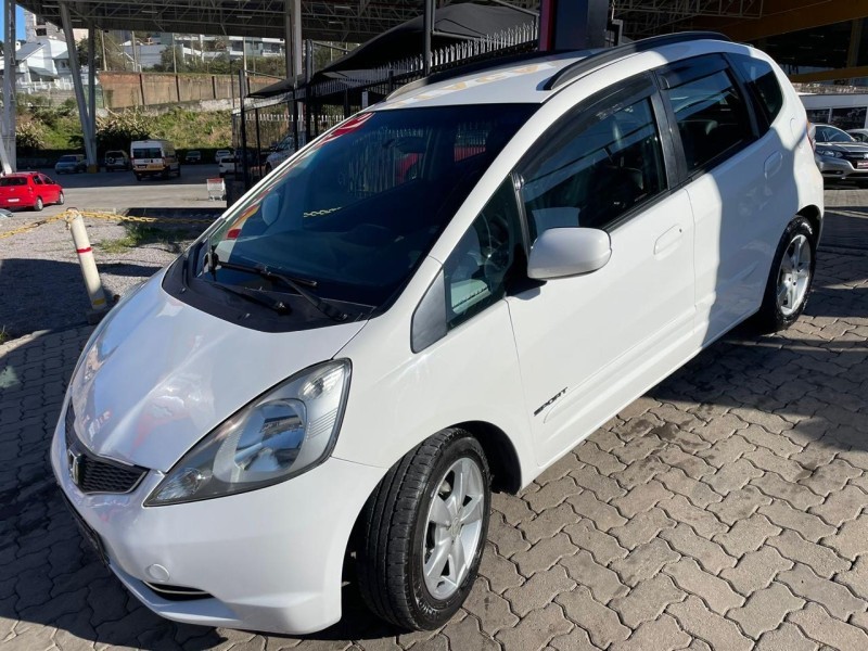 FIT 1.4 LXL 8V GASOLINA 4P AUTOMÁTICO - 2009 - CAXIAS DO SUL