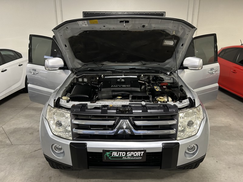 PAJERO FULL 3.8 GLS 4X4 V6 24V GASOLINA 4P AUTOMÁTICO - 2008 - CAXIAS DO SUL