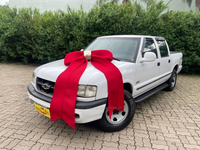 s10 2.5 deluxe 4x4 cd 8v diesel 4p manual 2000 caxias do sul