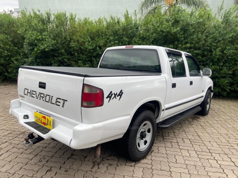 S10 2.5 DELUXE 4X4 CD 8V DIESEL 4P MANUAL - 2000 - CAXIAS DO SUL