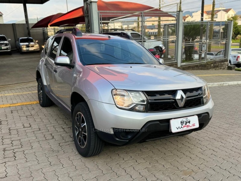 DUSTER 1.6 EXPRESSION 4X2 16V FLEX 4P MANUAL - 2018 - FELIZ