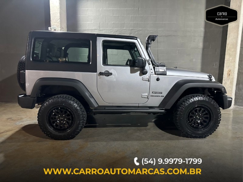 WRANGLER 3.6 SPORT 4X4 V6 24V GASOLINA 2P AUTOMÁTICO - 2015 - CAXIAS DO SUL