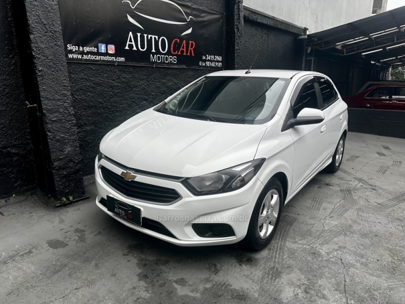 ONIX 1.4 MPFI LT 8V FLEX 4P MANUAL - 2017 - CAXIAS DO SUL