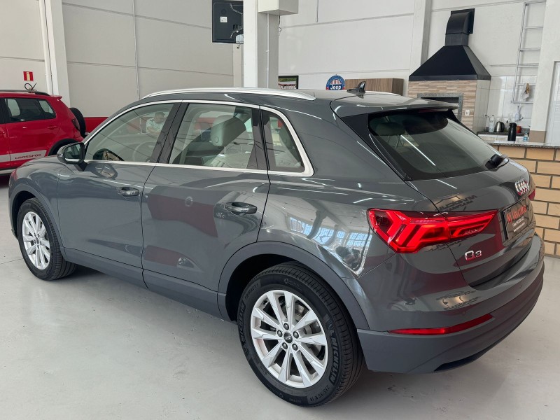 Q3 1.4 TFSI PRESTIGE PLUS FLEX 4P S TRONIC - 2021 - CAXIAS DO SUL