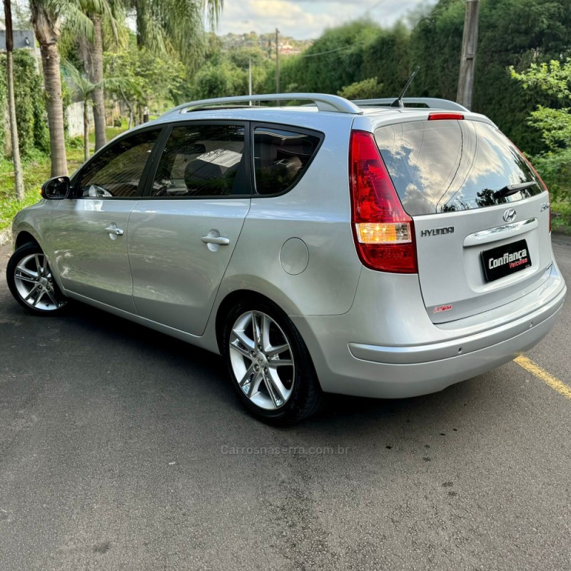 I30 CW 2.0 MPFI GLS 16V GASOLINA 4P AUTOMÁTICO - 2011 - CAMPO BOM