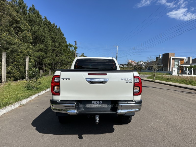 HILUX 2.8 SRX 4X4 CD 16V DIESEL 4P AUTOMÁTICO - 2022 - BENTO GONçALVES