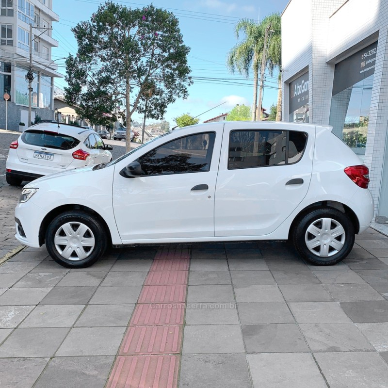 SANDERO 1.0 LIFE 12V FLEX 4P MANUAL - 2020 - FLORES DA CUNHA