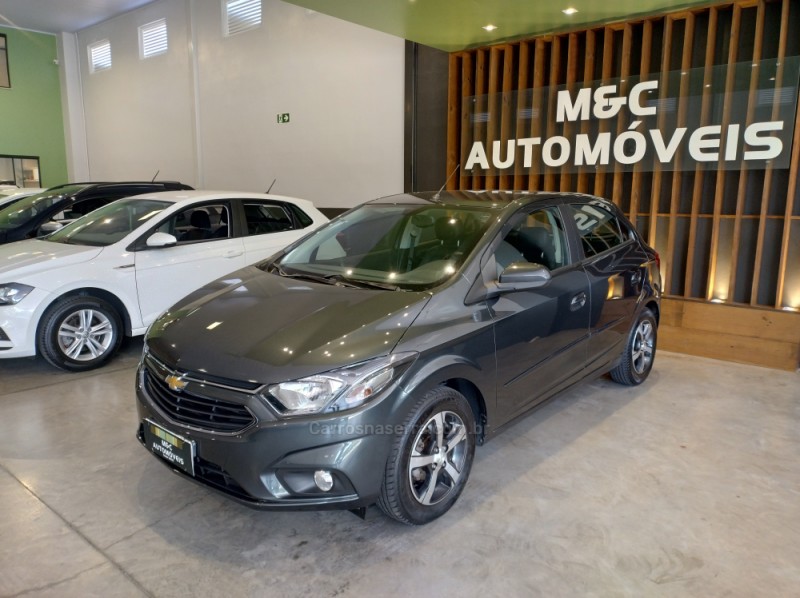 ONIX 1.4 MPFI LTZ 8V FLEX 4P MANUAL - 2017 - CAXIAS DO SUL