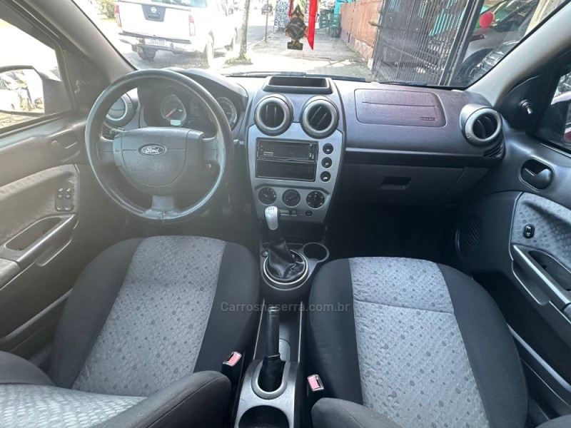 FIESTA 1.0 ROCAM HATCH 8V FLEX 4P MANUAL - 2014 - PAROBé