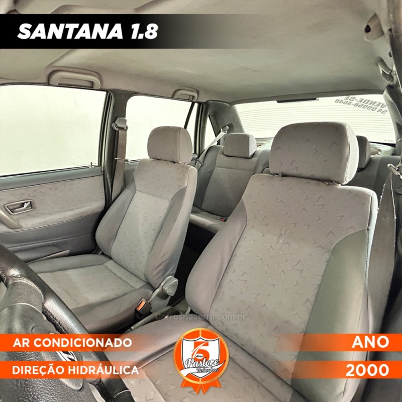 SANTANA 1.8 MI 8V GASOLINA 4P MANUAL - 2000 - VACARIA