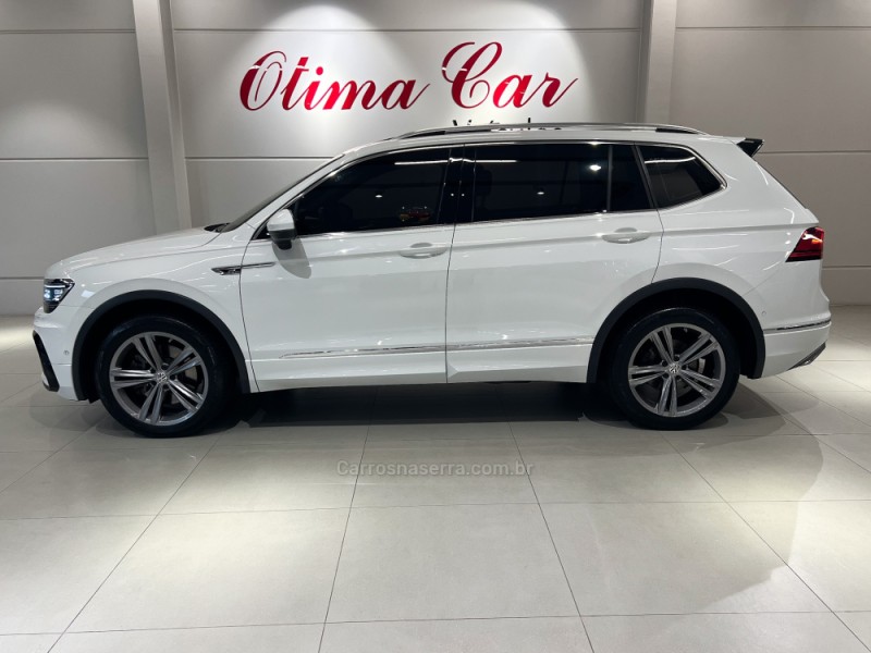 TIGUAN 2.0 ALLSPACE R-LINE 350 TSI 4X4 GASOLINA 4P - 2019 - FLORES DA CUNHA