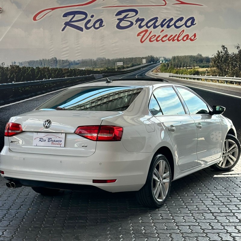 JETTA 2.0 COMFORTLINE FLEX 4P TIPTRONIC - 2015 - CAXIAS DO SUL